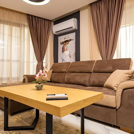Duos Of Delight Matching Urban Apartments For Your Plovdiv Adventure Exterior photo